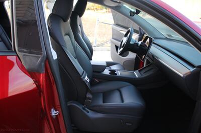 2024 Tesla Model Y Long Range  EV Rebate - Finance - Warranty - Photo 16 - Rialto, CA 92376-8618