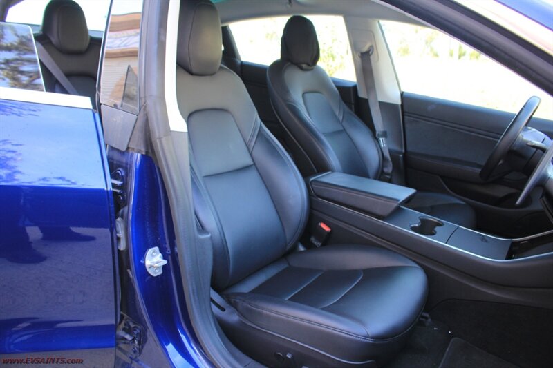 2018 Tesla Model 3 Long Range We Finance - Photo 13 - Rialto, CA 92376-8618