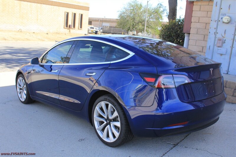 2018 Tesla Model 3 Long Range We Finance - Photo 5 - Rialto, CA 92376-8618