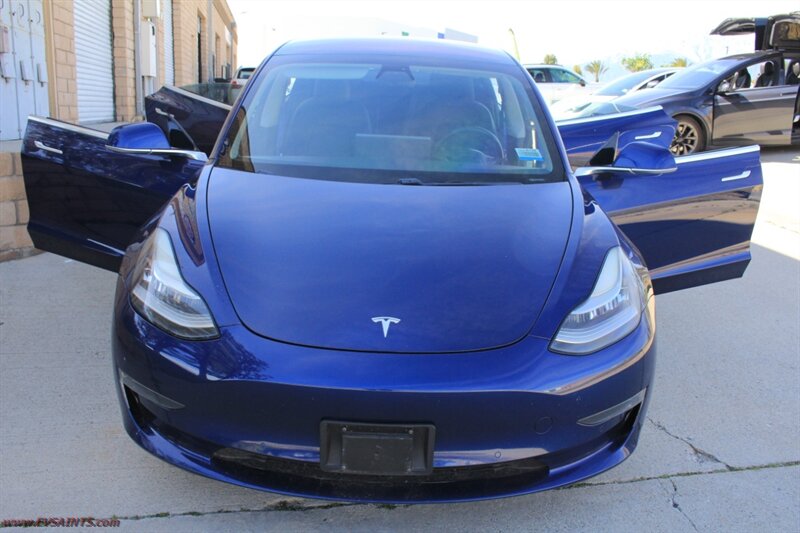 2018 Tesla Model 3 Long Range We Finance - Photo 19 - Rialto, CA 92376-8618