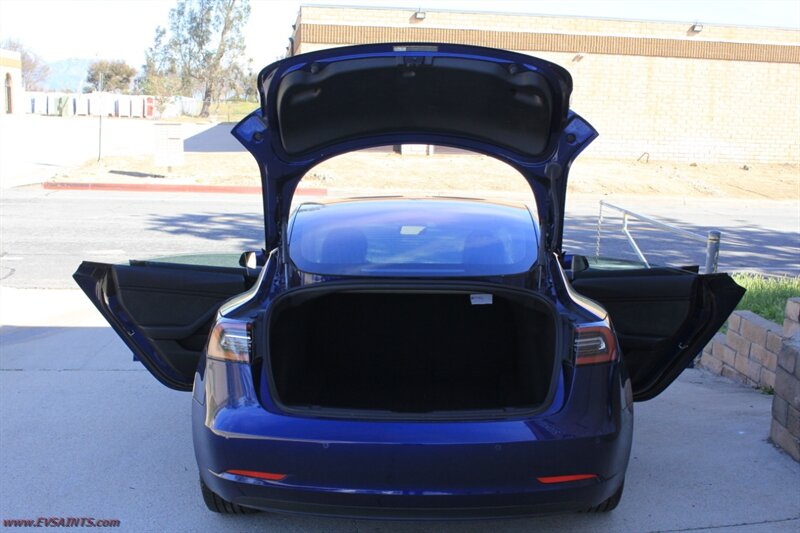2018 Tesla Model 3 Long Range We Finance - Photo 20 - Rialto, CA 92376-8618