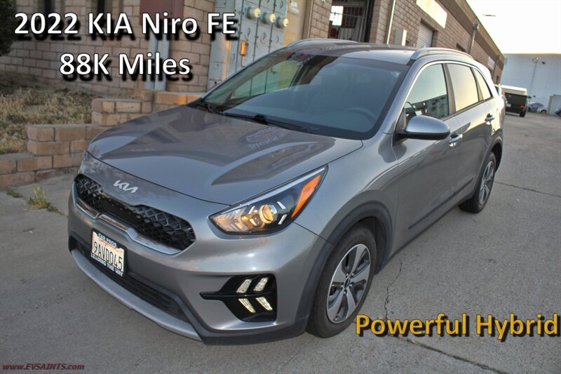 2022 Kia Niro FE  We Finance - Photo 1 - Rialto, CA 92376-8618