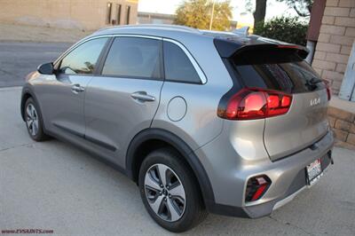 2022 Kia Niro FE  We Finance - Photo 3 - Rialto, CA 92376-8618