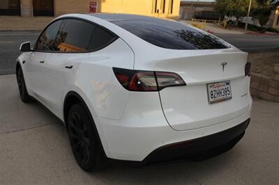 2022 Tesla Model Y Long Range  WARRANTY - FINANCING - CLEAN TITLE - Photo 6 - Rialto, CA 92376-8618