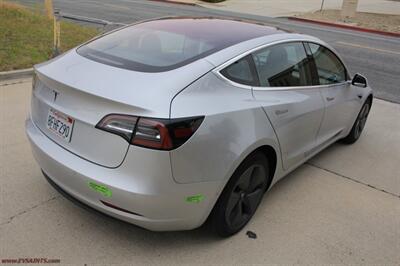 2018 Tesla Model 3 Long Range  We Finance - Photo 7 - Rialto, CA 92376-8618
