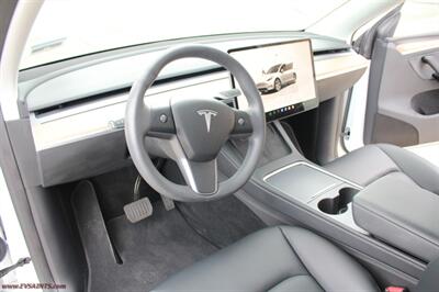 2023 Tesla Model Y Long Range  WE FINANCE - Photo 15 - Rialto, CA 92376-8618