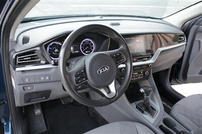 2020 Kia Niro LX   - Photo 13 - Rialto, CA 92376-8618