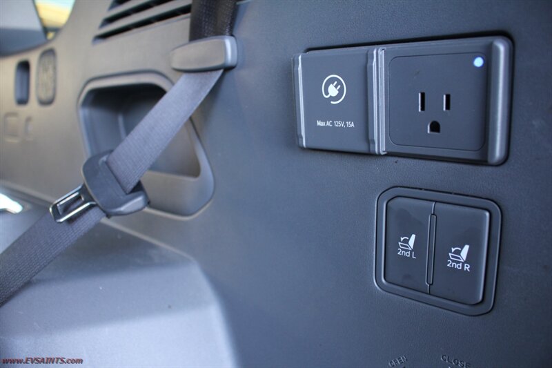 2024 Kia EV9 Light - Photo 18 - Rialto, CA 92376-8618