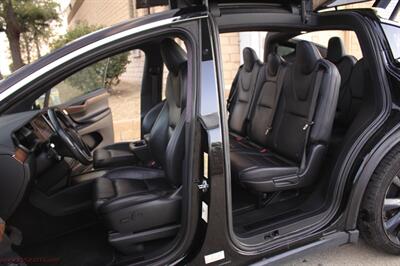 2021 Tesla Model X Long Range Plus  7 SEATS, Financing - Photo 11 - Rialto, CA 92376-8618