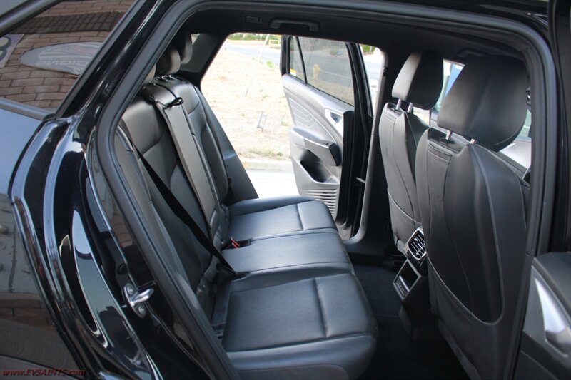 2023 Volkswagen ID.4 Pro S Finance Available - Photo 15 - Rialto, CA 92376-8618