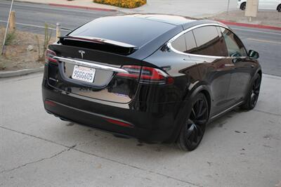 2018 Tesla Model X P100D  Finance Available - Photo 13 - Rialto, CA 92376-8618