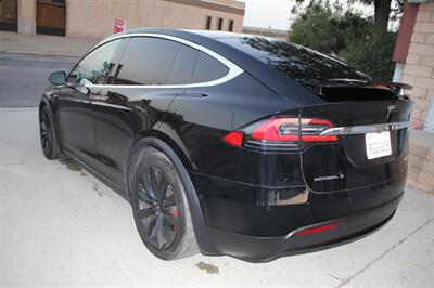 2018 Tesla Model X P100D  Finance Available - Photo 8 - Rialto, CA 92376-8618