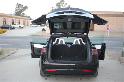 2018 Tesla Model X P100D  Finance Available - Photo 10 - Rialto, CA 92376-8618