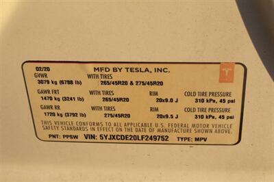 2020 Tesla Model X Long Range Plus  SOLD - Financed with Westlake - Photo 8 - Rialto, CA 92376-8618