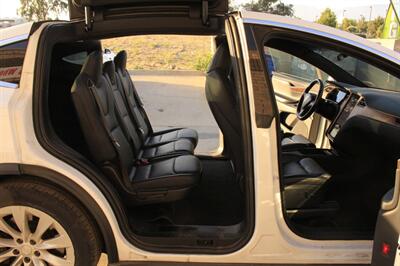 2020 Tesla Model X Long Range Plus  SOLD - Financed with Westlake - Photo 6 - Rialto, CA 92376-8618