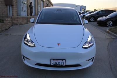 2022 Tesla Model Y Long Range  We Finance - Photo 3 - Rialto, CA 92376-8618