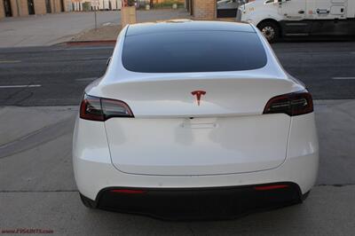 2022 Tesla Model Y Long Range  We Finance - Photo 7 - Rialto, CA 92376-8618