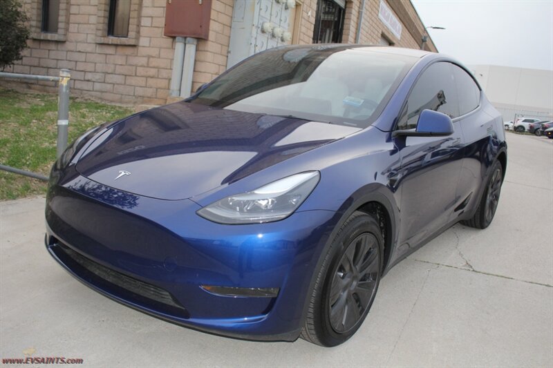 2025 Tesla Model Y Long Range - Photo 3 - Rialto, CA 92376-8618
