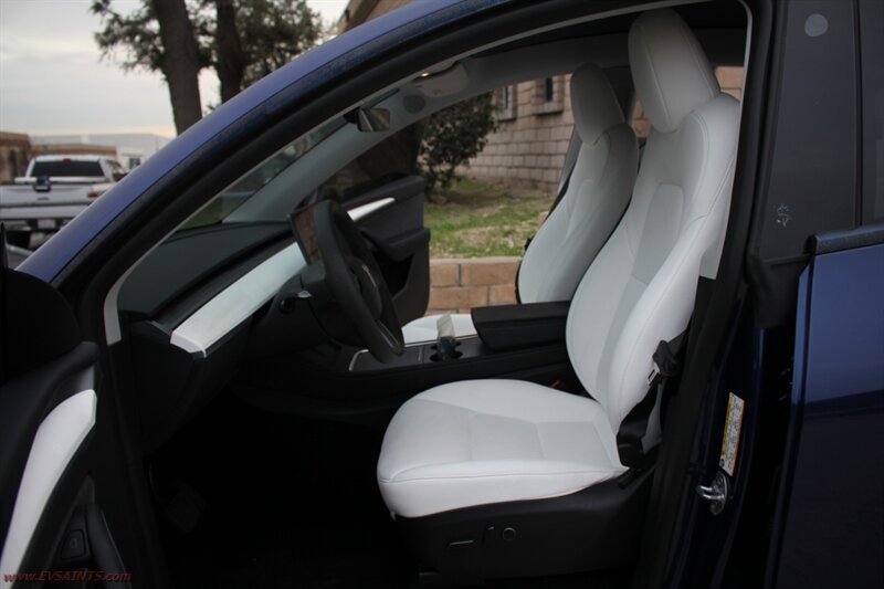 2025 Tesla Model Y Long Range - Photo 17 - Rialto, CA 92376-8618