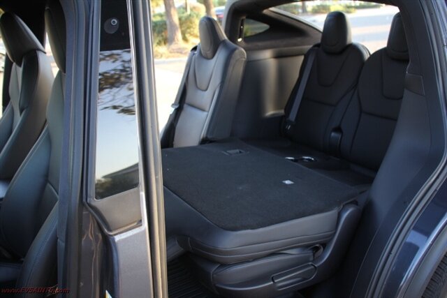 2022 Tesla Model X Palladium - Photo 11 - Rialto, CA 92376-8618