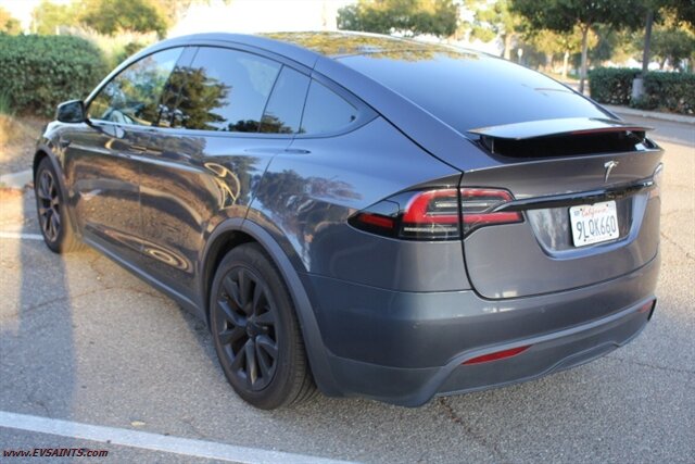 2022 Tesla Model X Palladium - Photo 6 - Rialto, CA 92376-8618