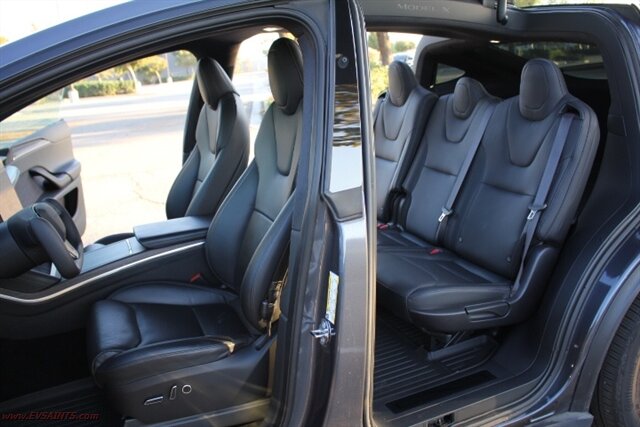 2022 Tesla Model X Palladium - Photo 10 - Rialto, CA 92376-8618