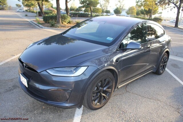 2022 Tesla Model X Palladium   - Photo 1 - Rialto, CA 92376-8618
