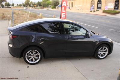 2024 Tesla Model Y Long Range  Easy Finance Available - Photo 8 - Rialto, CA 92376-8618