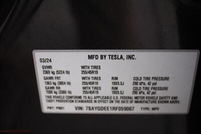2024 Tesla Model Y Long Range  Easy Finance Available - Photo 22 - Rialto, CA 92376-8618