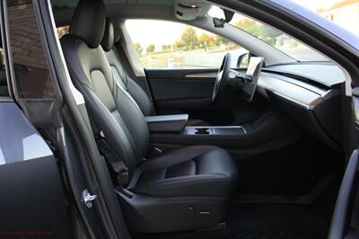 2023 Tesla Model Y Long Range  Full Warranty Coverage - Photo 12 - Rialto, CA 92376-8618