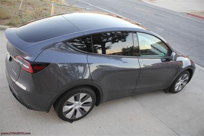 2023 Tesla Model Y Long Range  Full Warranty Coverage - Photo 8 - Rialto, CA 92376-8618