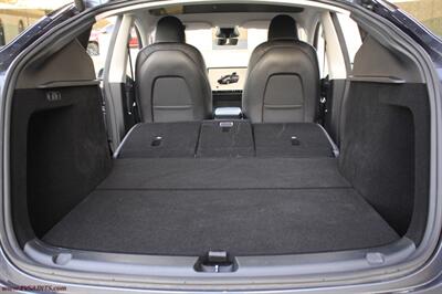 2023 Tesla Model Y Long Range  Full Warranty Coverage - Photo 19 - Rialto, CA 92376-8618
