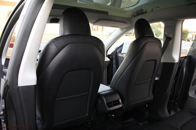 2023 Tesla Model Y Long Range  Full Warranty Coverage - Photo 14 - Rialto, CA 92376-8618