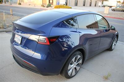 2021 Tesla Model Y Long Range   - Photo 8 - Rialto, CA 92376-8618