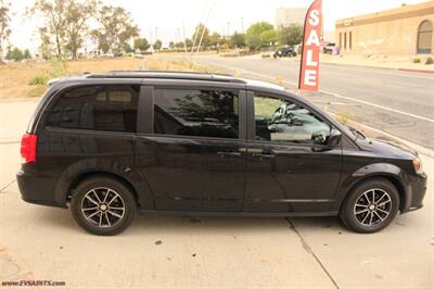 2018 Dodge Grand Caravan GT  We Finance - Photo 9 - Rialto, CA 92376-8618