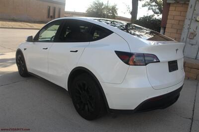 2022 Tesla Model Y Long Range  FSD - DCAP - 7-Seat - Photo 5 - Rialto, CA 92376-8618