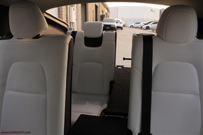 2023 Tesla Model Y Long Range  7-Seat We Finance We Rebate - Photo 19 - Rialto, CA 92376-8618