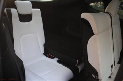 2023 Tesla Model Y Long Range  7-Seat We Finance We Rebate - Photo 17 - Rialto, CA 92376-8618
