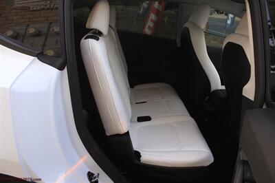 2023 Tesla Model Y Long Range  7-Seat We Finance We Rebate - Photo 15 - Rialto, CA 92376-8618