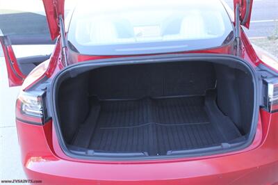 2019 Tesla Model 3 Long Range  We Finance - Photo 16 - Rialto, CA 92376-8618