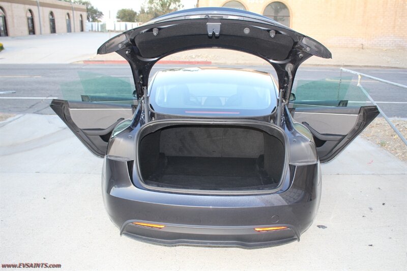 2024 Tesla Model 3 Long Range - Photo 10 - Rialto, CA 92376-8618