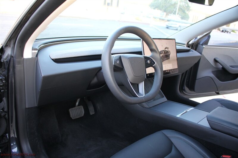 2024 Tesla Model 3 Long Range - Photo 14 - Rialto, CA 92376-8618