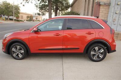 2022 Kia Niro LXS Special Edition  WE FINANCE - Photo 4 - Rialto, CA 92376-8618