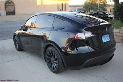 2023 Tesla Model Y Performance  All Black Premium - Photo 6 - Rialto, CA 92376-8618