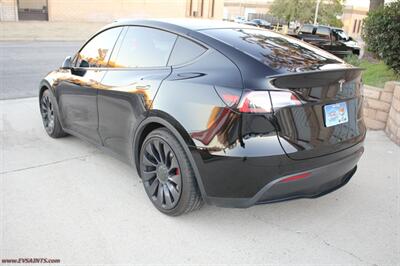 2023 Tesla Model Y Performance  All Black Premium - Photo 5 - Rialto, CA 92376-8618