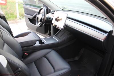 2023 Tesla Model Y Performance  All Black Premium - Photo 17 - Rialto, CA 92376-8618