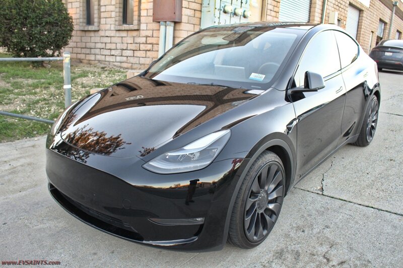 2023 Tesla Model Y Performance's photo