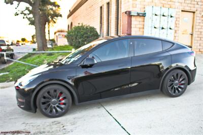 2023 Tesla Model Y Performance  All Black Premium - Photo 4 - Rialto, CA 92376-8618