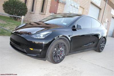 2023 Tesla Model Y Performance  All Black Premium - Photo 12 - Rialto, CA 92376-8618