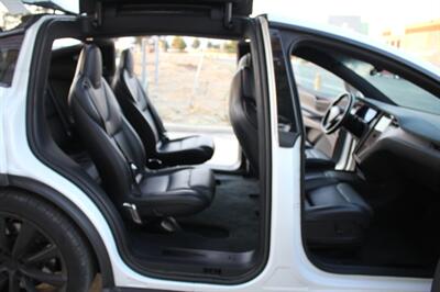 2018 Tesla Model X P100D  6 SEATS - Photo 14 - Rialto, CA 92376-8618